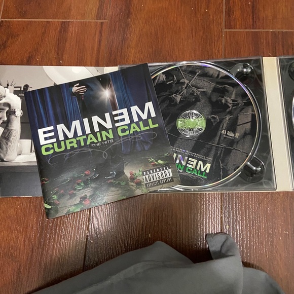 Eminem Album - Picture 3 of 4